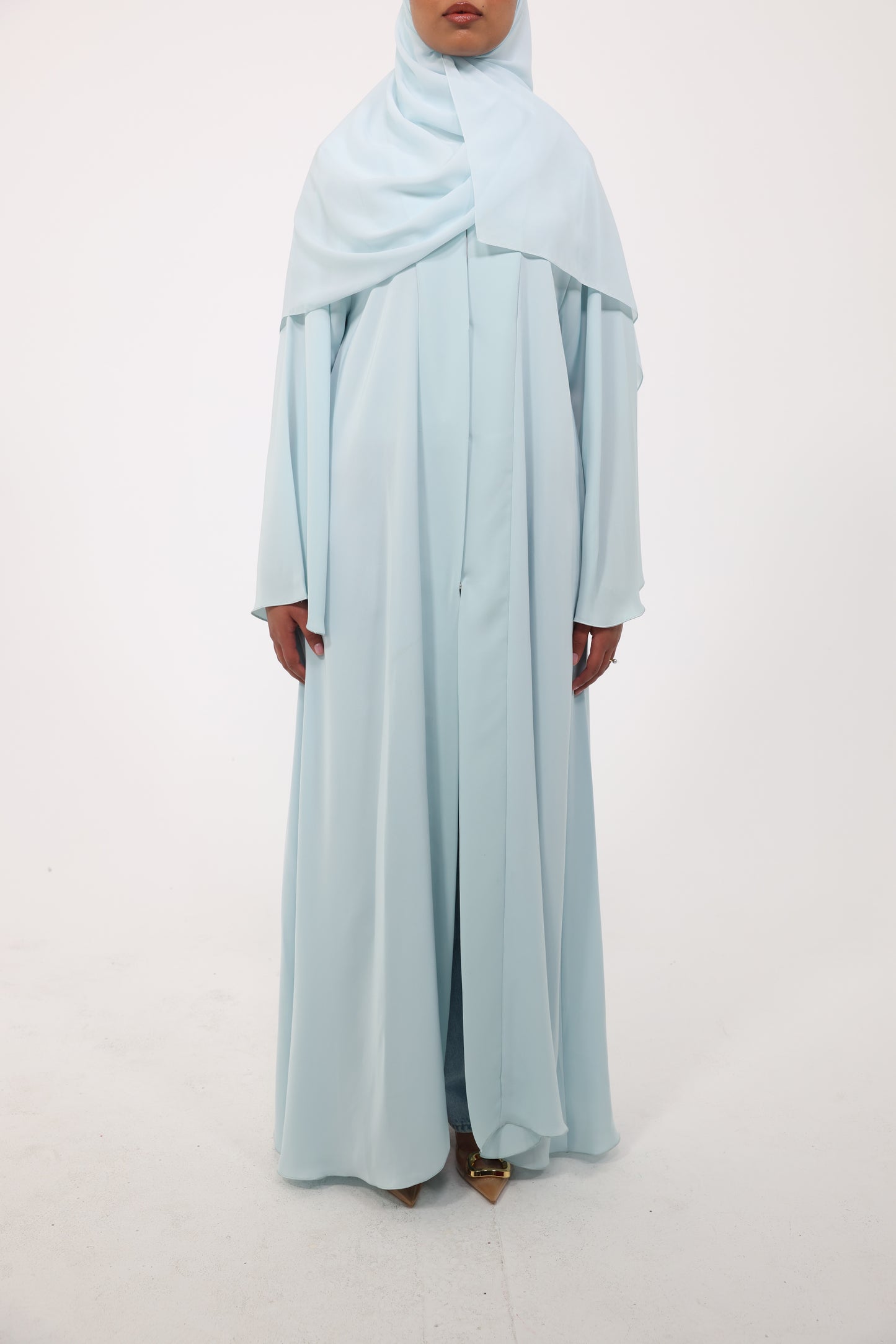 Aisha in Ice Blue
