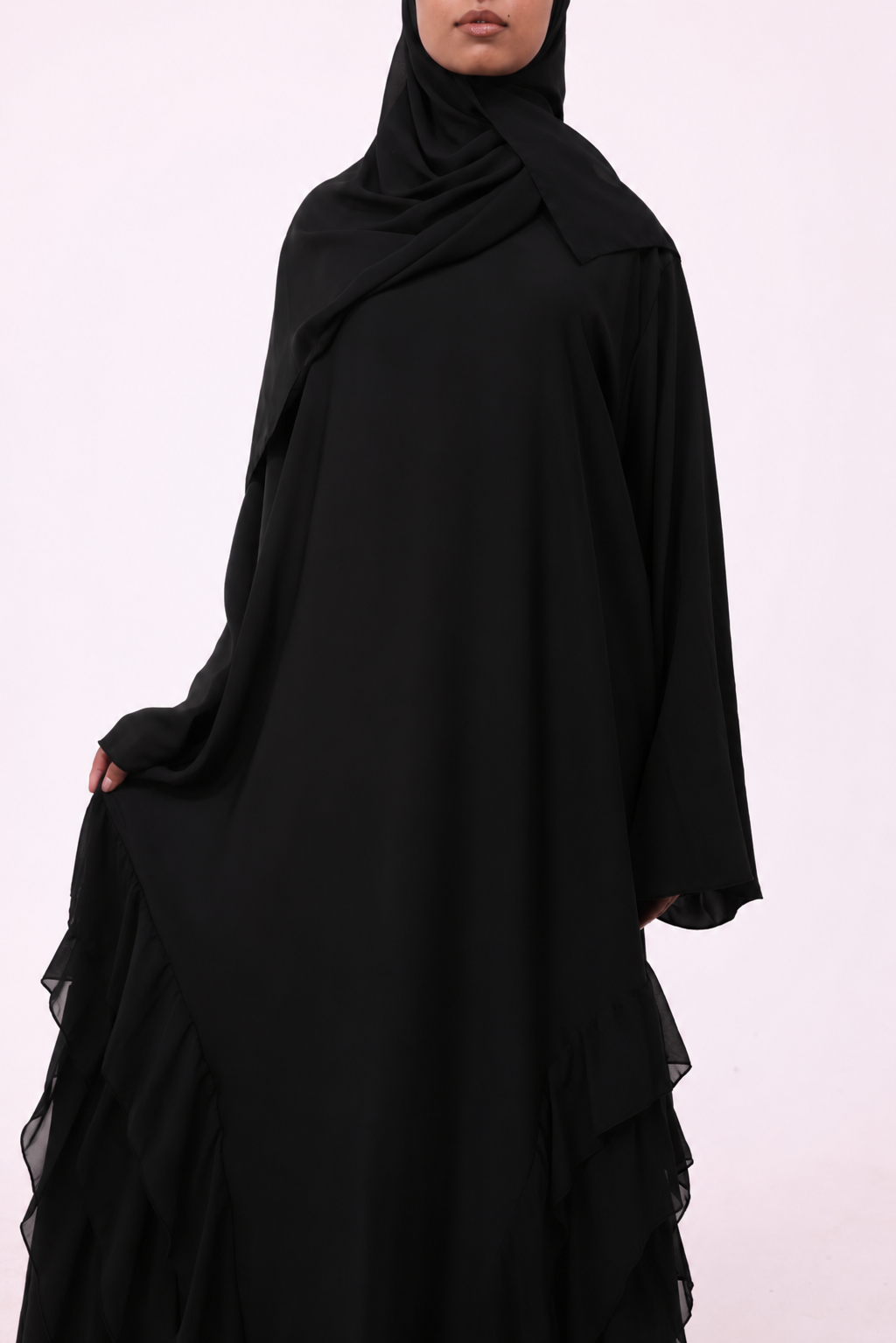 Yara in Jet Black