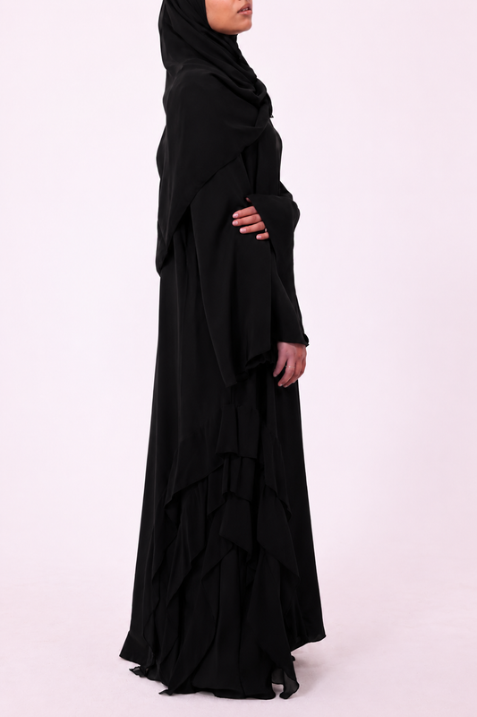 Yara in Jet Black