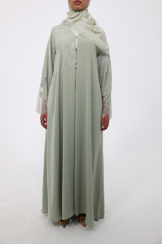 Inaaya in Pistachio